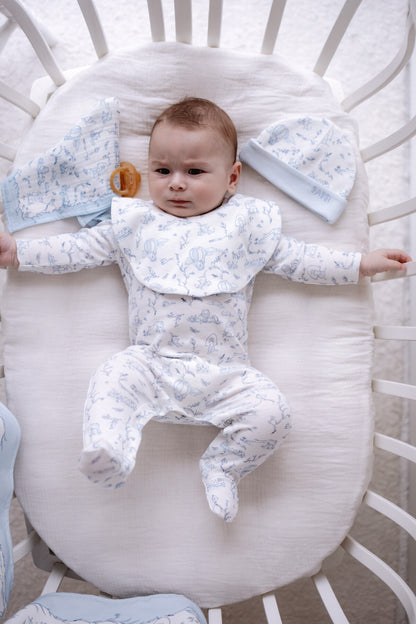 Atelier Babbi Newborn Set 4-Pieces - Toile De Joury / Blue, 100% Cotton