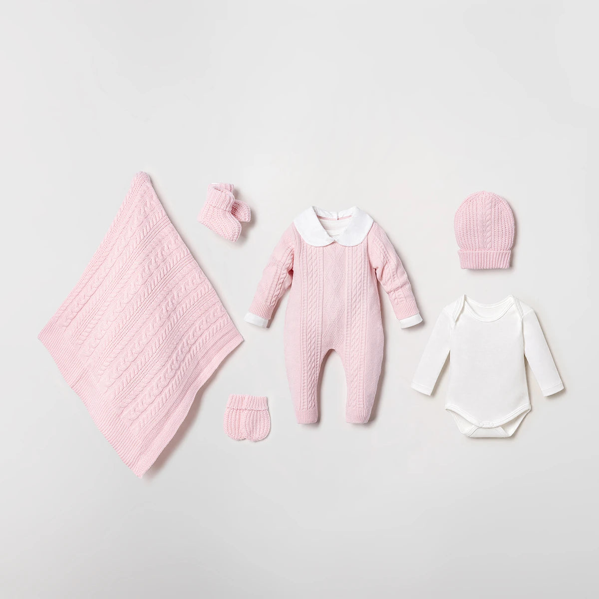 NIPPERLAND Pink Baby Girl 5-Pieces Knitted Hospital set