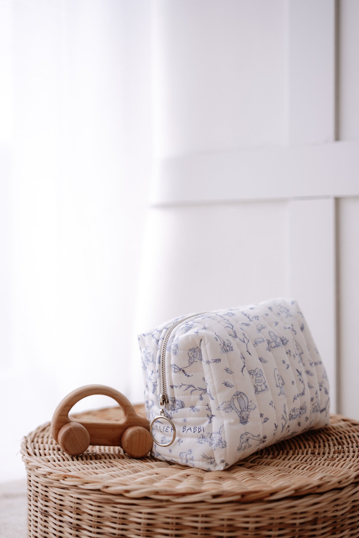 Atelier Babbi Baby Care Bag - Toile De Jouy / Blue