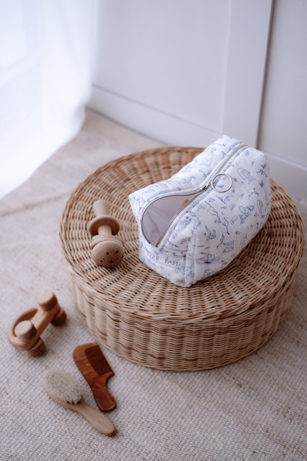 Atelier Babbi Baby Care Bag - Toile De Jouy / Blue